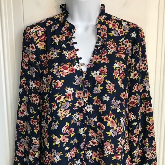 🔴 4/$15 EXPRESS Women’s S Portofino Slim Multi Floral Print Loop LS Blouse EUC - Picture 3 of 16